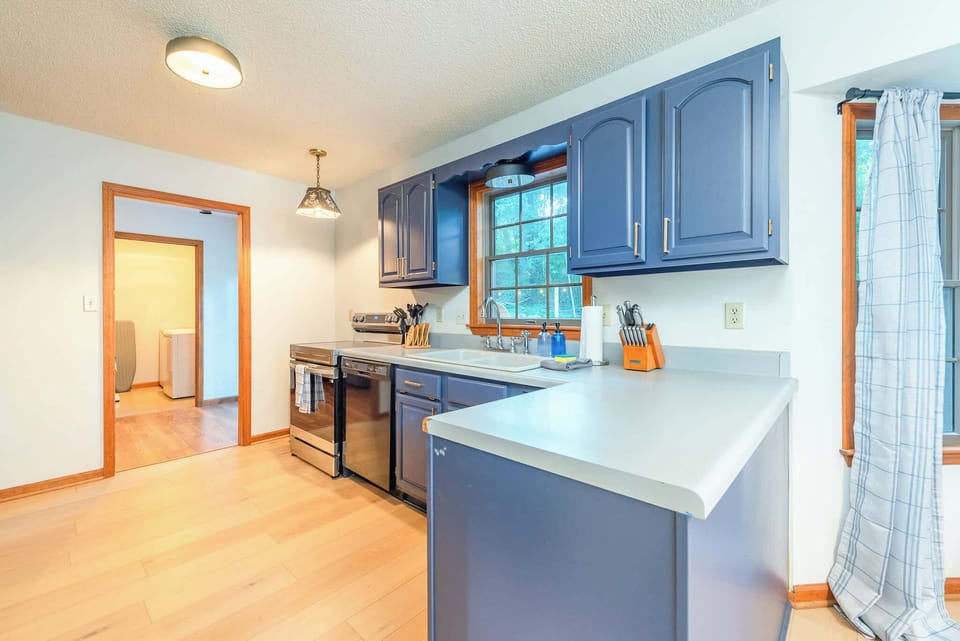 Our fully stocked kitchen has everything you need — just bring the groceries and let the cooking (or snacking) begin!