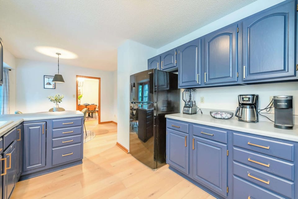 Complete with high-end appliances, generous counter space, and everything you need to feed a crowd!