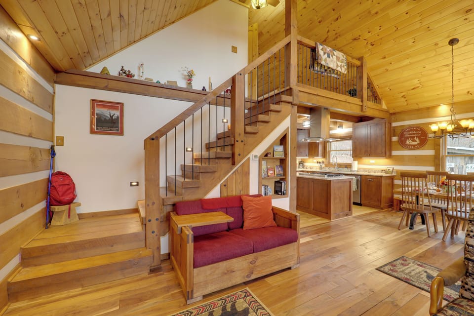 House (2 Bedrooms) | Interior