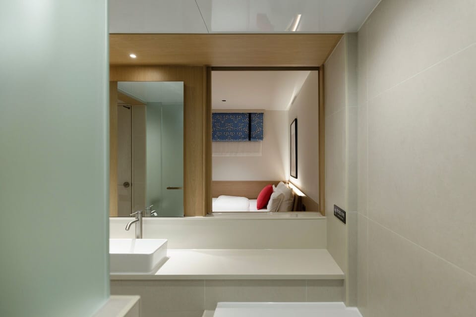 Deluxe Double Room | Free minibar, laptop workspace, soundproofing, free WiFi