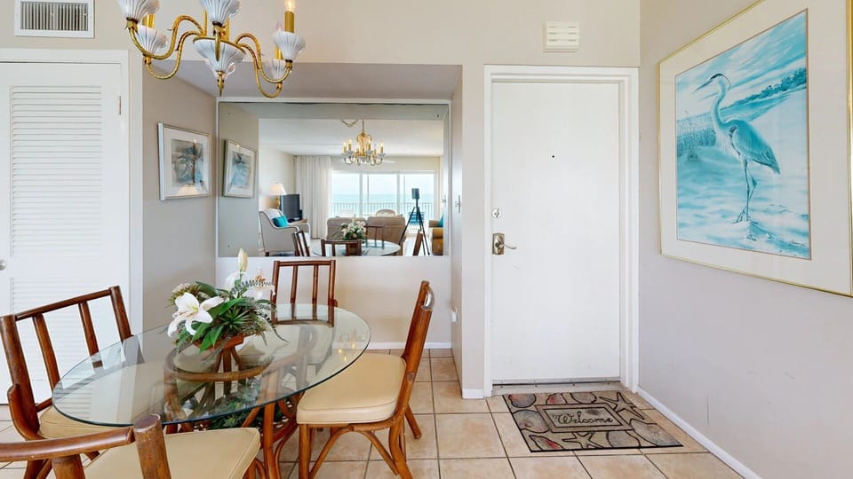 Keyless Entry.
No keys to lose at the Beach.