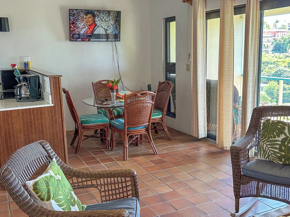 Looking towards the dining room area from the living room