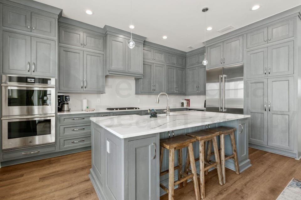 House, 5 Bedrooms | Private kitchen | Fridge, oven, coffee/tea maker, toaster