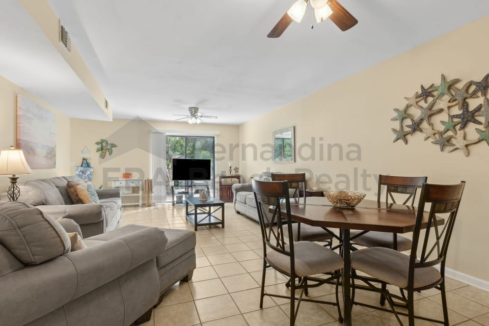 Condo, 3 Bedrooms | Dining