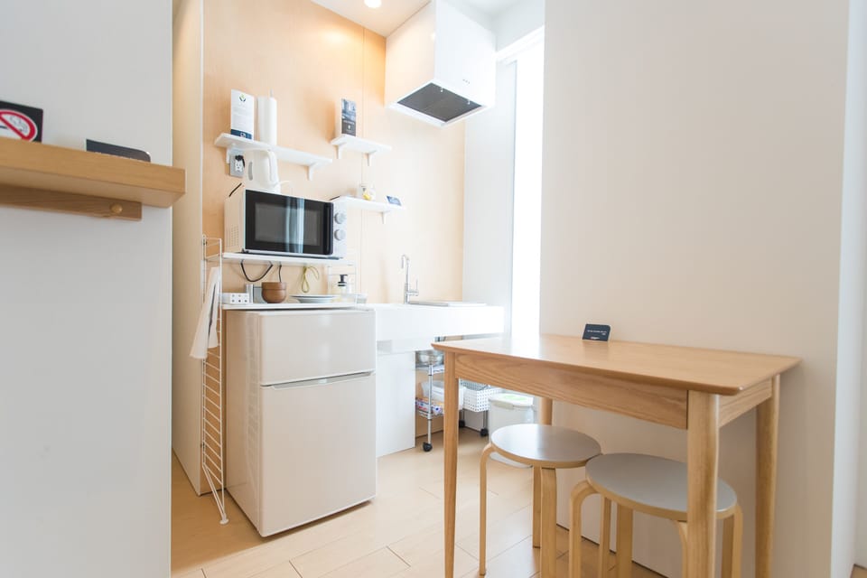 Studio C, Non Smoking | In-room safe, iron/ironing board, free WiFi, bed sheets