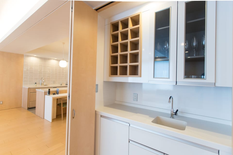Apartment B - 2BR, Non Smoking | In-room safe, iron/ironing board, free WiFi, bed sheets