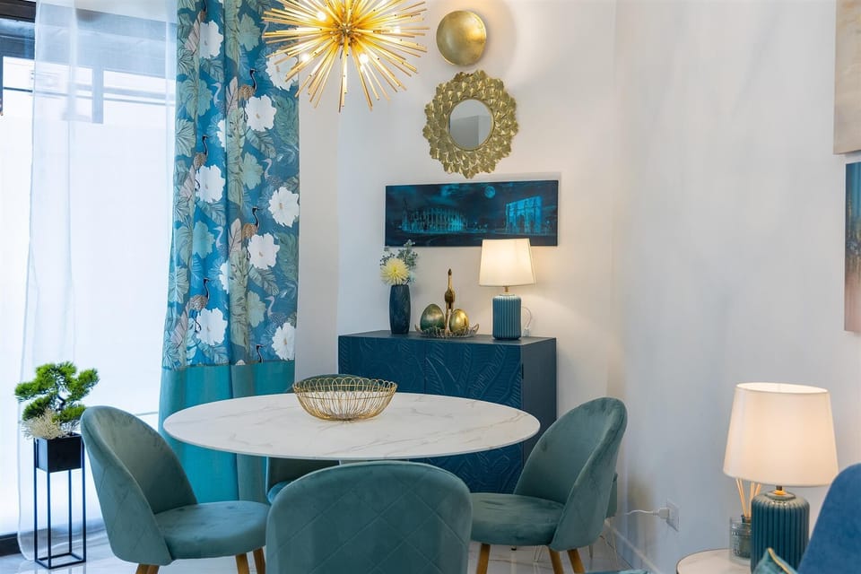 Apartment | Living area | 40-inch Smart TV with digital channels