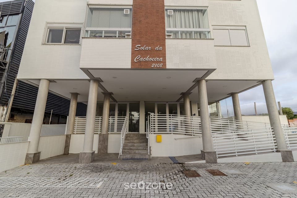 Basic Apartment | Exterior