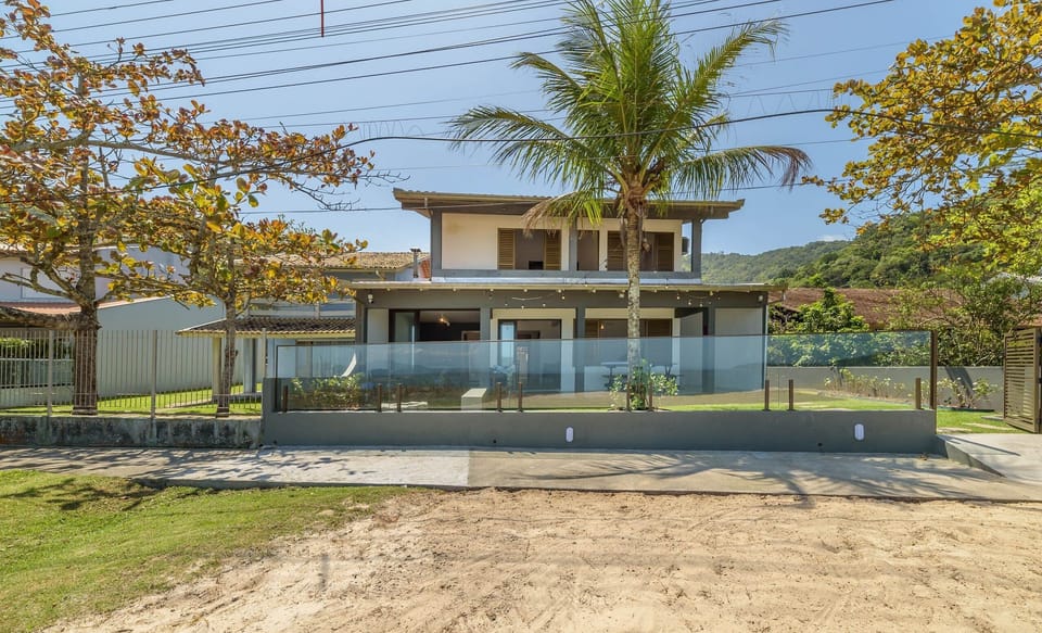 Basic Villa | Exterior