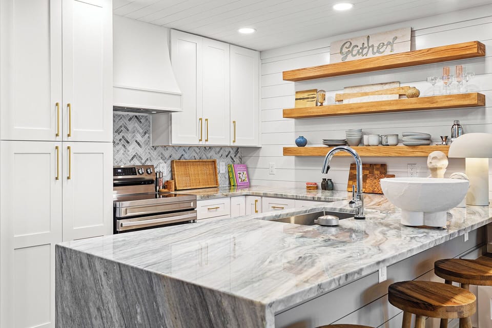 Boardwalk Villas 298 Kitchen Alt