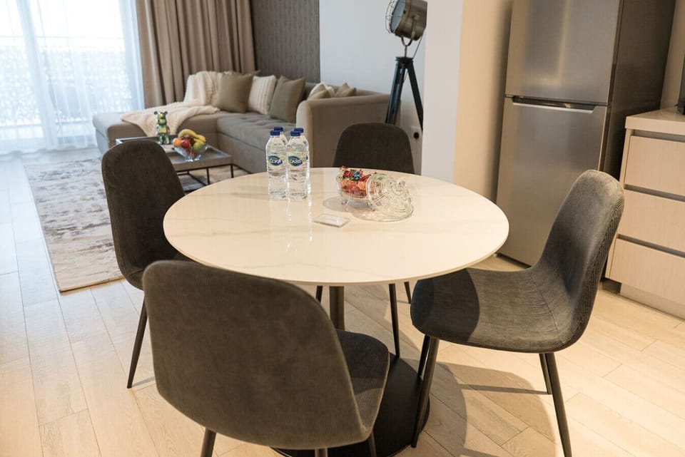 Luxury 1 bedroom getaway available on short term rental in Yas Island, Abu Dhabi, UAE