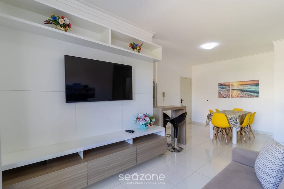 Apartment | Living area | TV