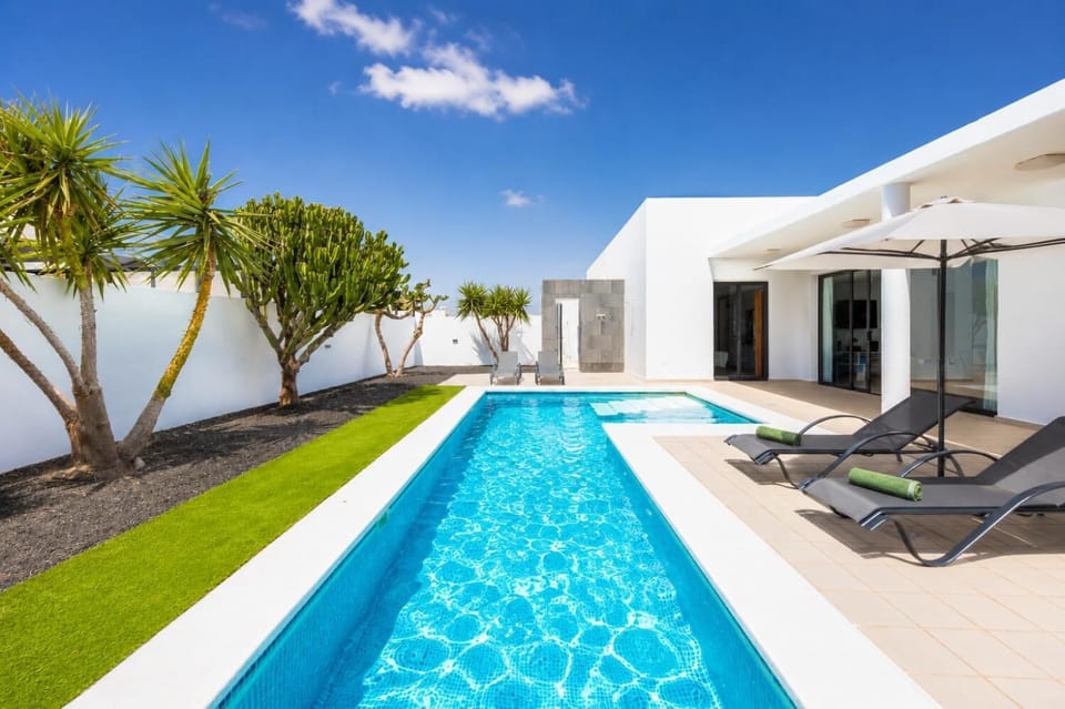 Beautiful villa with private pool and terrace