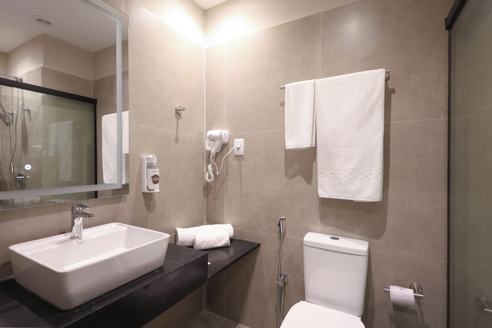 Shower, free toiletries, hair dryer, towels