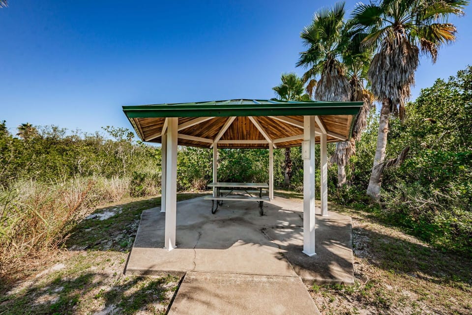 97-web-or-mls-28-Nature20Preserve