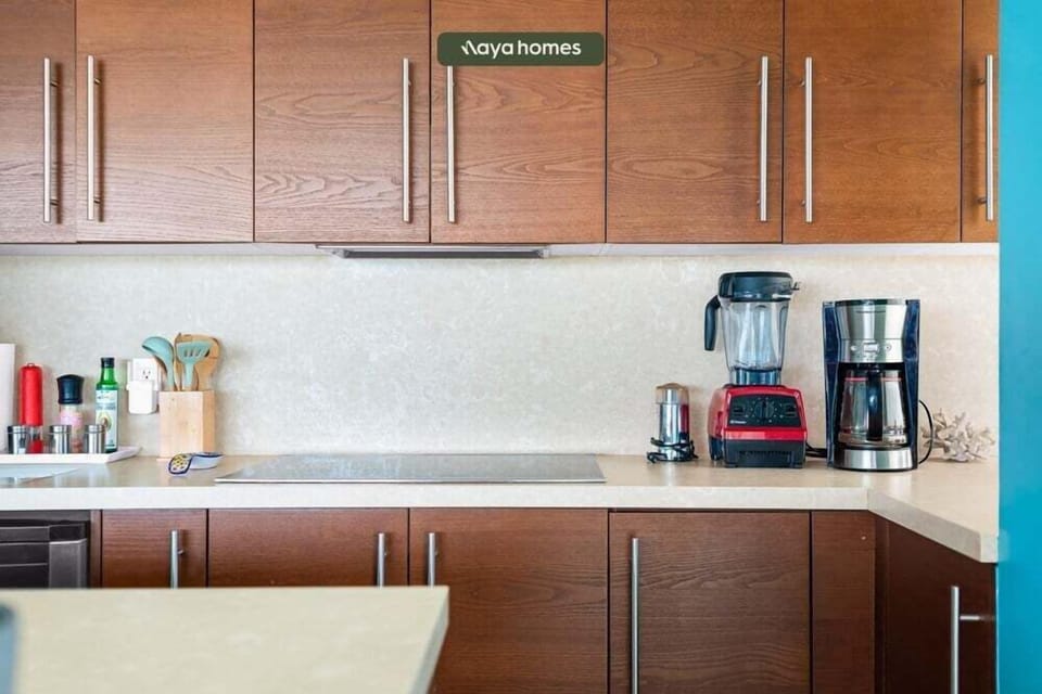 25.Kitchen