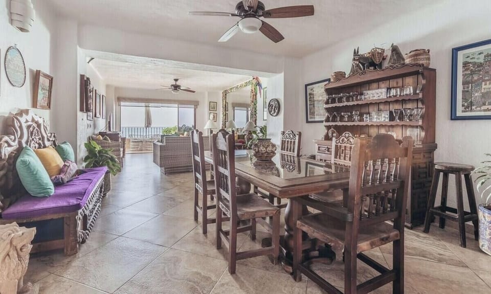 24.Dining Room