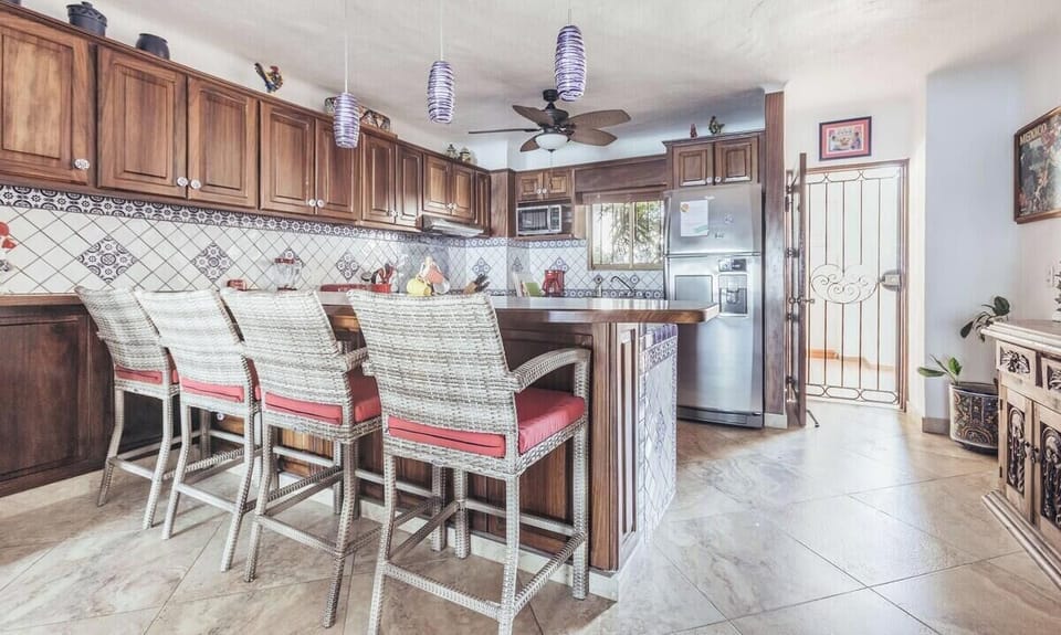 12.Kitchen