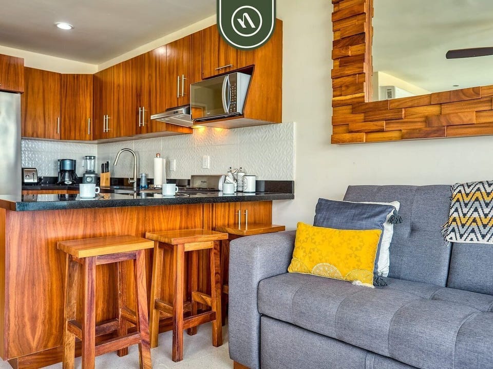 Start your day at the convenient breakfast bar, perfect for morning coffee, quick meals, or gathering with family and friends after a day of adventure.