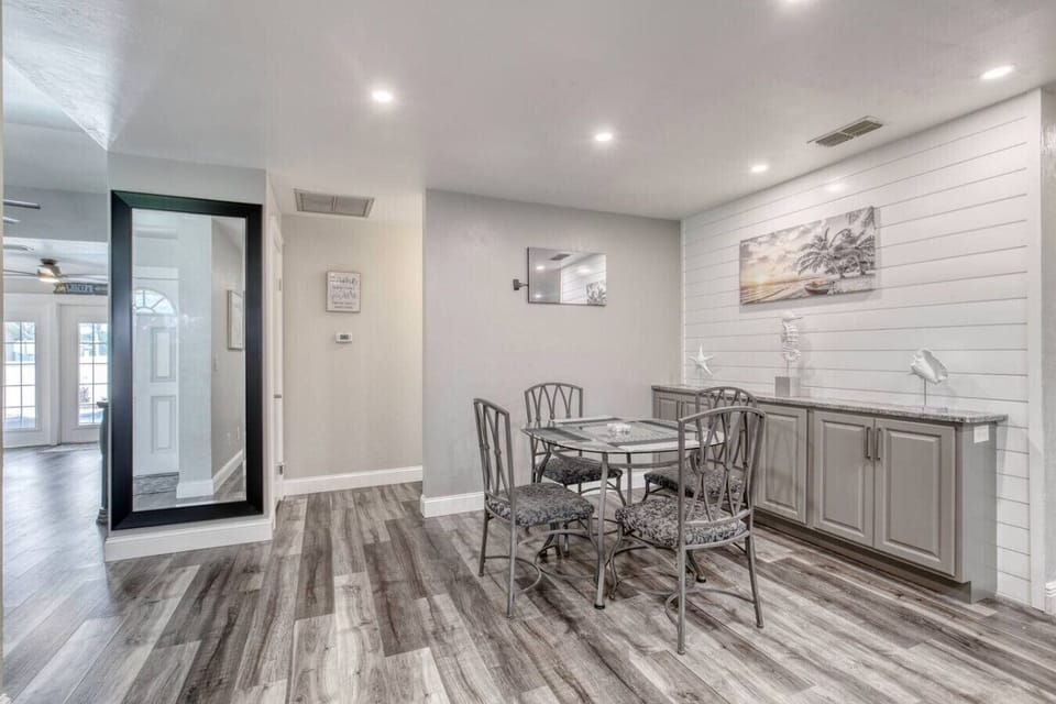 Daytona Beach Oceanfront Pet Friendly Airbnb Kitchen table best