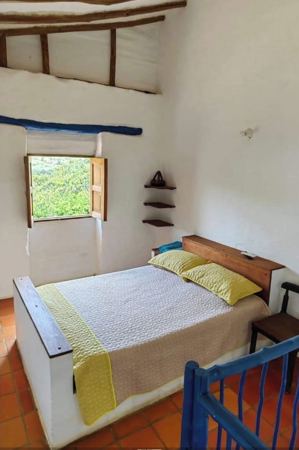 Family Room | WiFi (free)