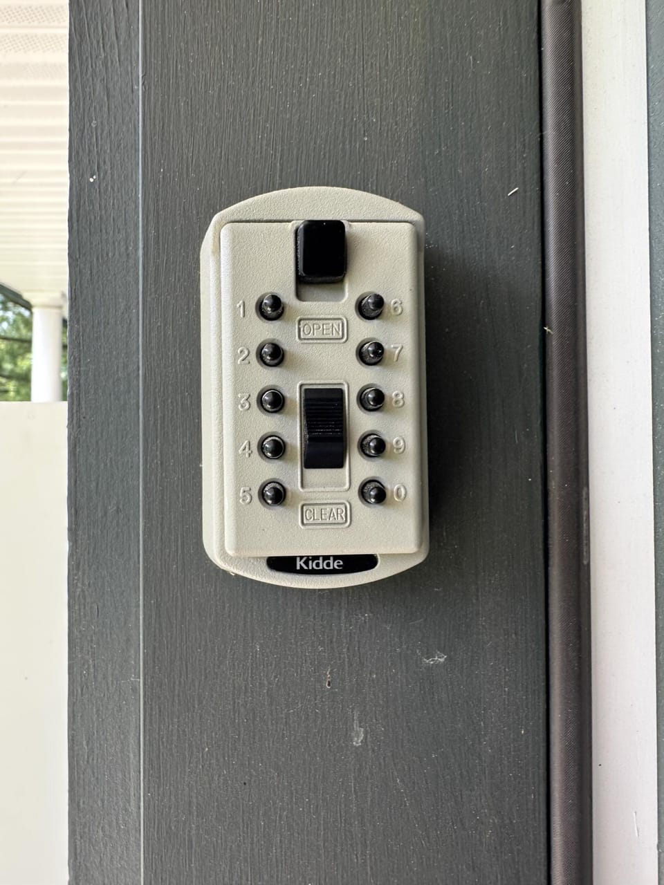 Legends Fountain View unit 109 lock box