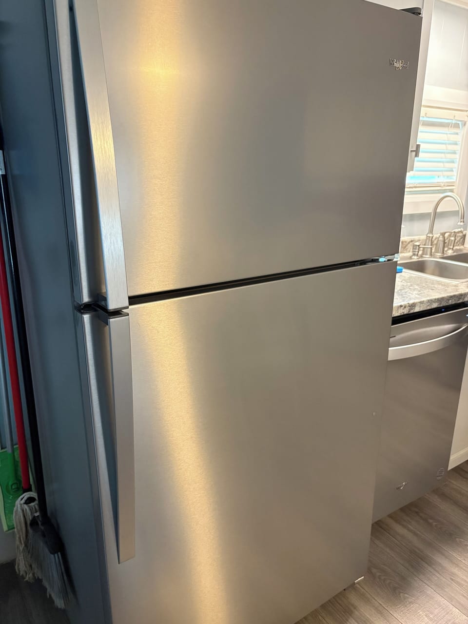 Full size fridge with ice maker