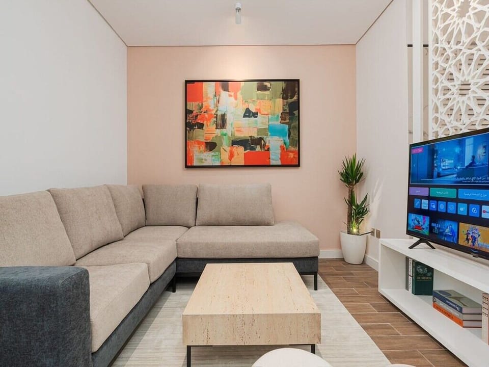 Apartment (1 Bedroom) | Living area | TV