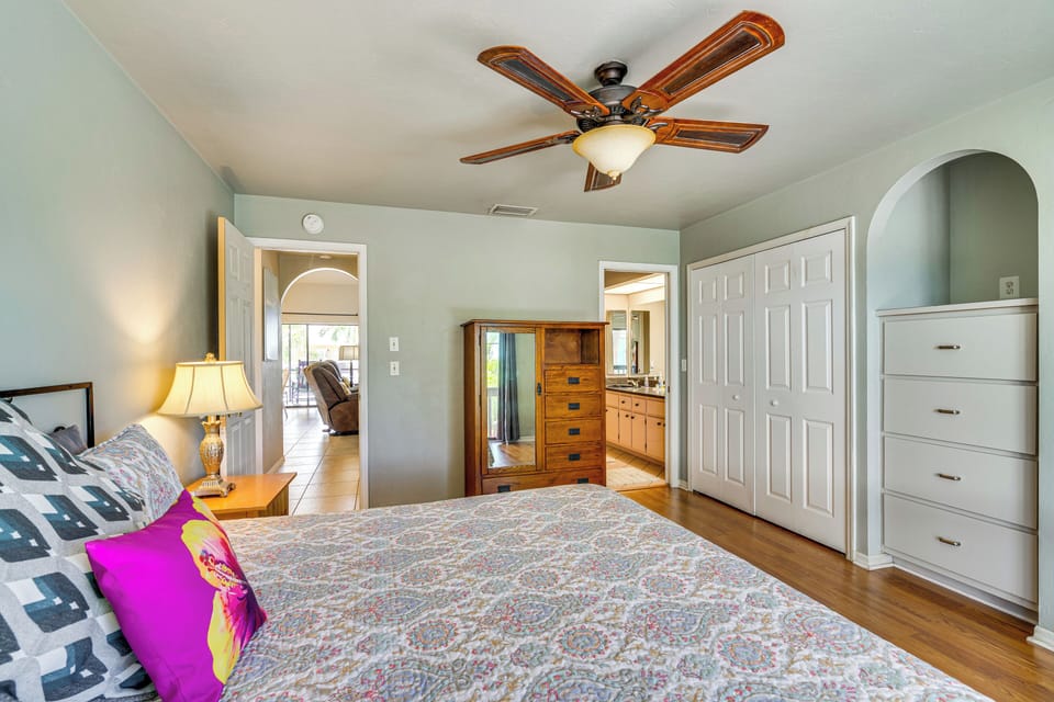 House (2 Bedrooms) | Interior