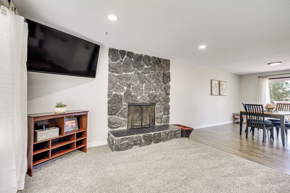 House (3 Bedrooms) | Interior