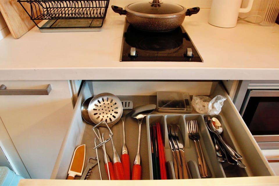 Superior Quadruple Room | Private kitchenette | Coffee/tea maker, shared fridge, shared microwave, electric kettle