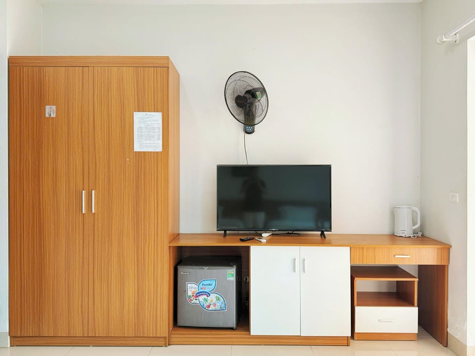 Deluxe Double Room Single Use, Balcony, City View | In-room safe, desk, blackout drapes, soundproofing