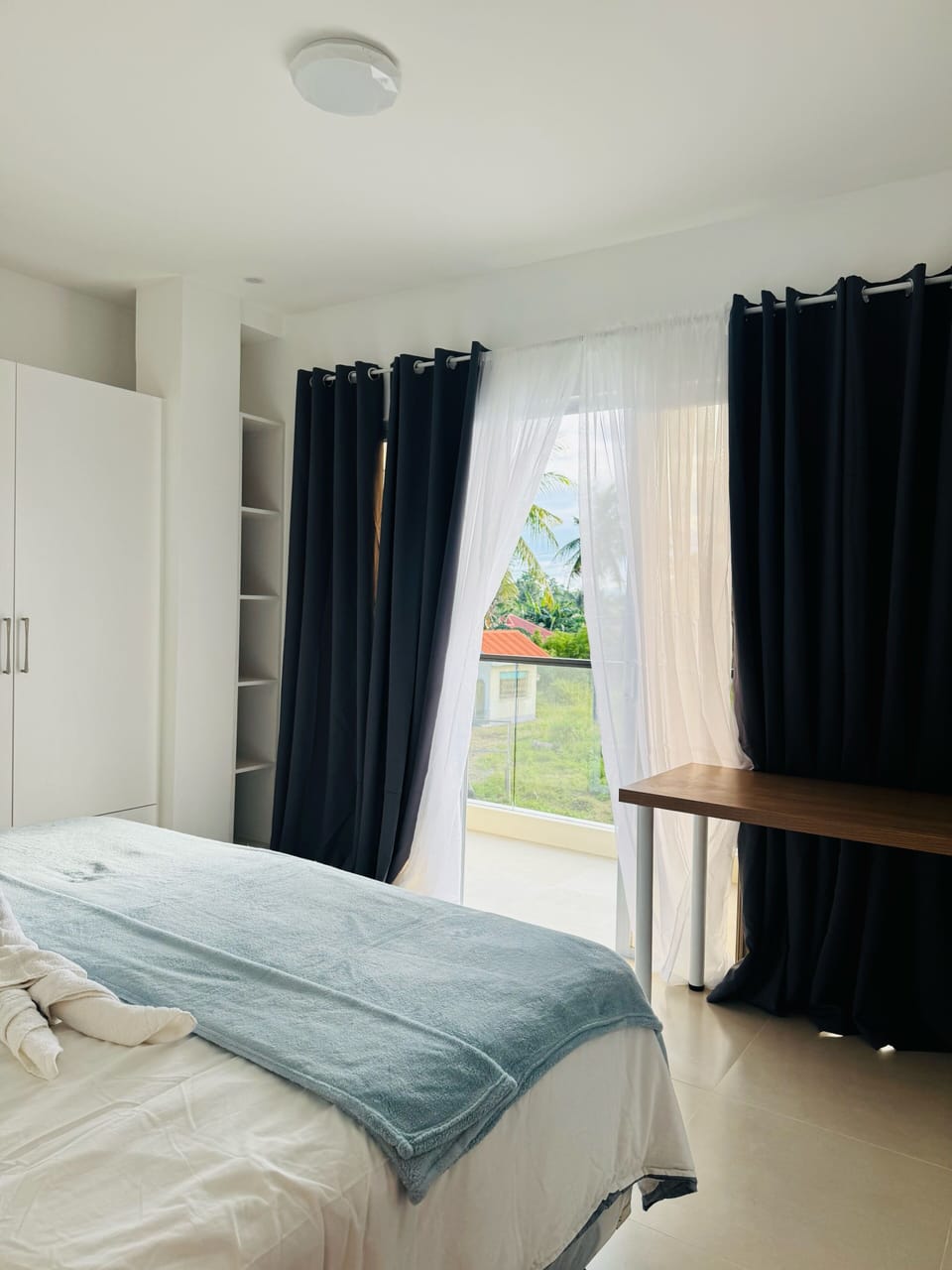 Exclusive Double or Twin Room, 1 King Bed, Garden View | In-room dining