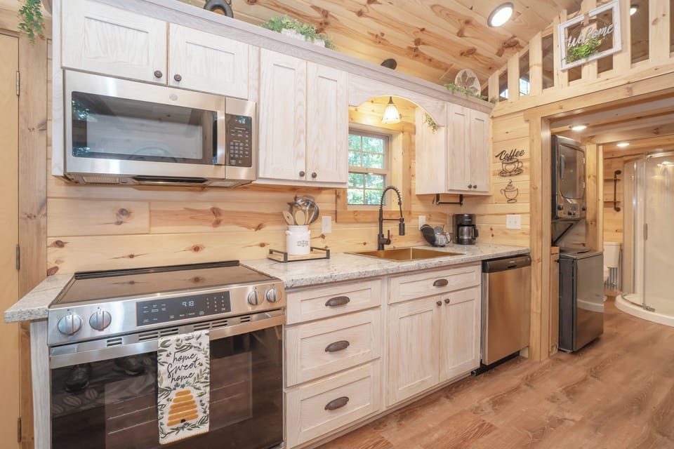 Kitchen with Everything you Need