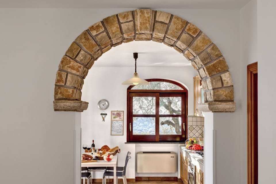 Panoramic House | Living area | Flat-screen TV