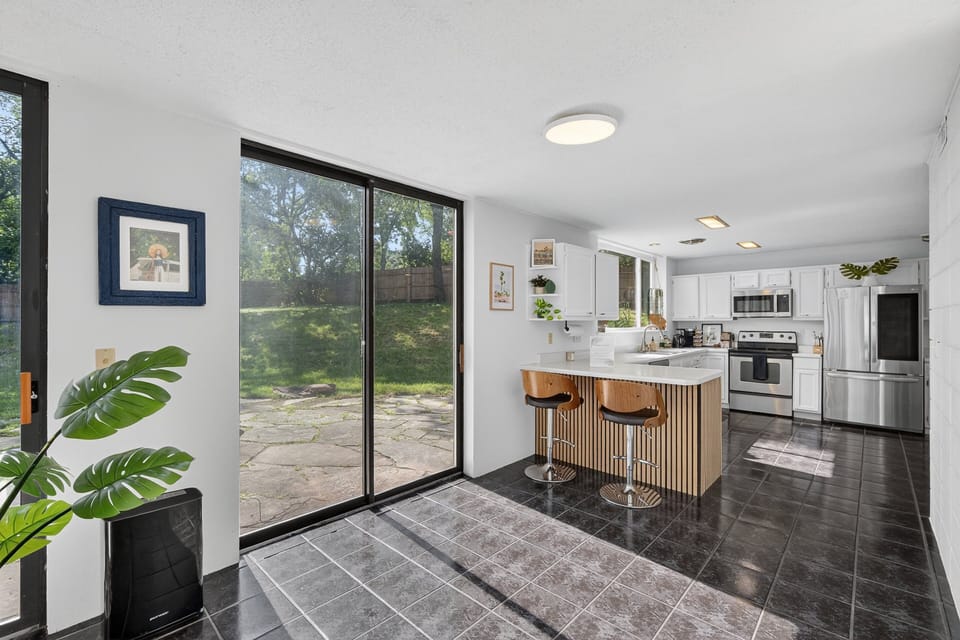 Floor, Indoors, Flooring, Chair, Furniture