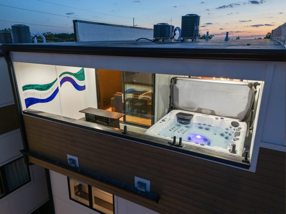 From sunset dips to evening relaxation, our rooftop hot tub is the perfect way to cap off your day.