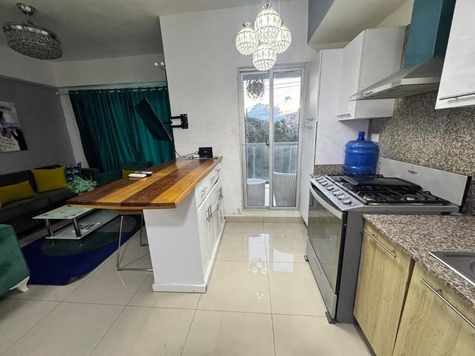 Apartment, 2 Bedrooms, Accessible, Smoking | Interior