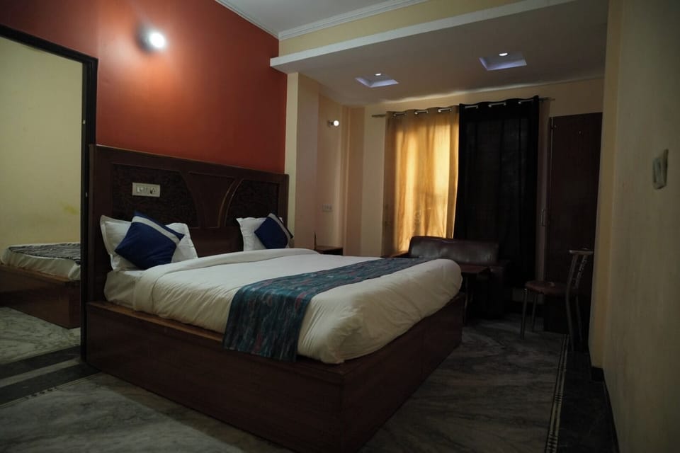 Luxury Room | Free WiFi