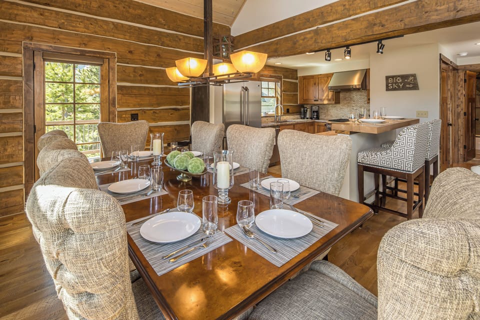 Open Dining Area