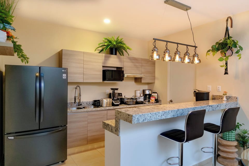 fully equipped kitchen