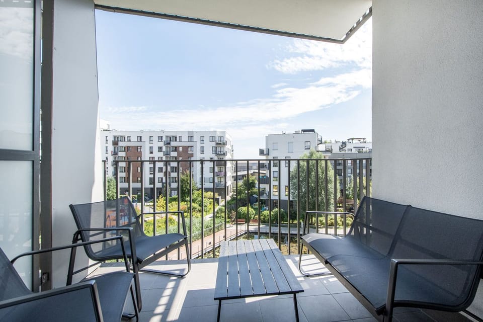 Deluxe Apartment | Balcony