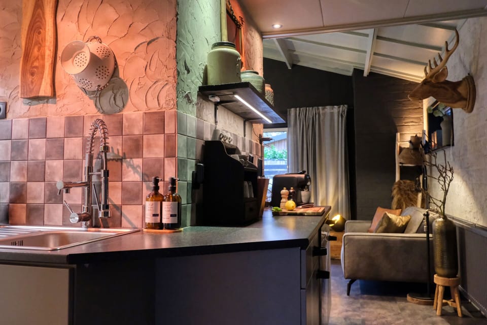 Kitchen (1)