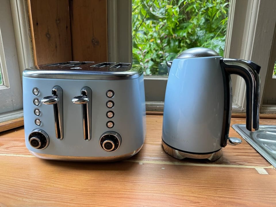Kettle and toaster