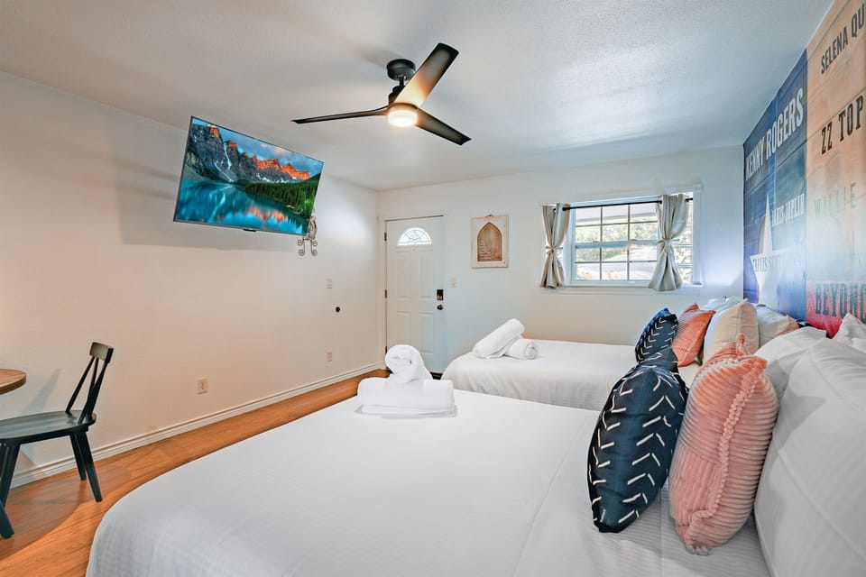 Relax in thoughtfully designed sleeping space, complete with a sumptuous double-sized beds for ultimate comfort.