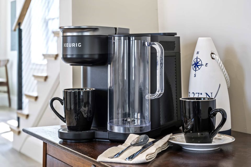 House, Multiple Beds, Patio, Garden View (Bourne By The Beach) | Coffee and/or coffee maker