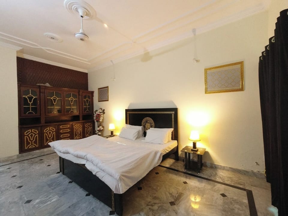 Room, Multiple Bedrooms, Accessible, Smoking | 20 bedrooms
