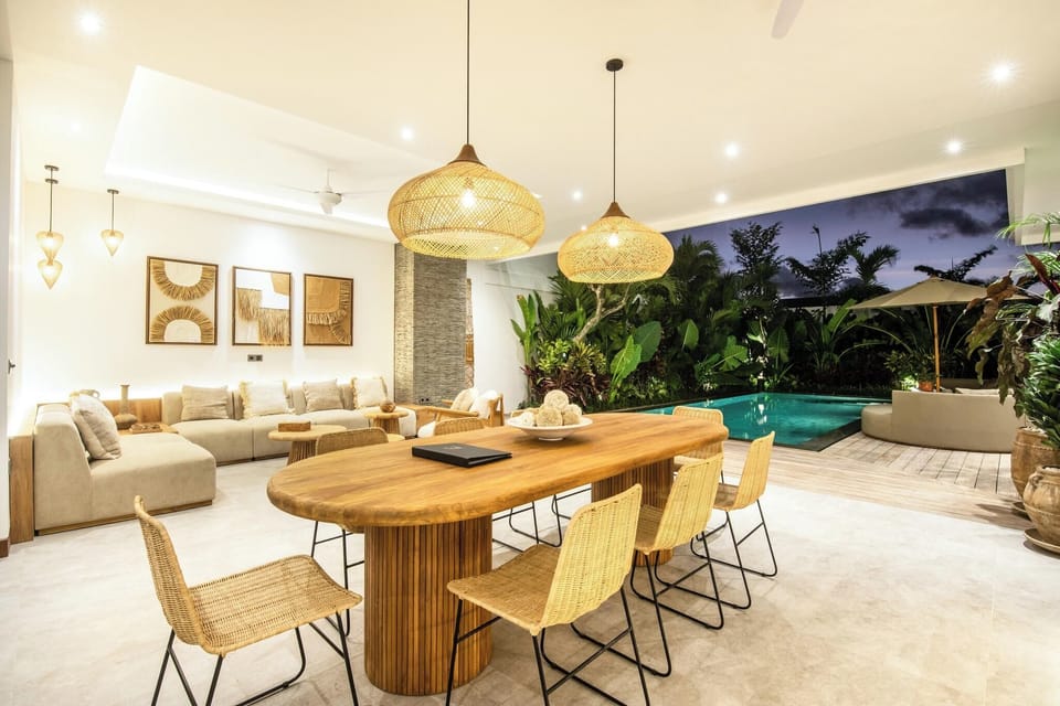Villa (4 Bedrooms) | Exterior