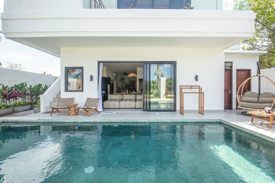 Villa (4 Bedrooms) | Exterior