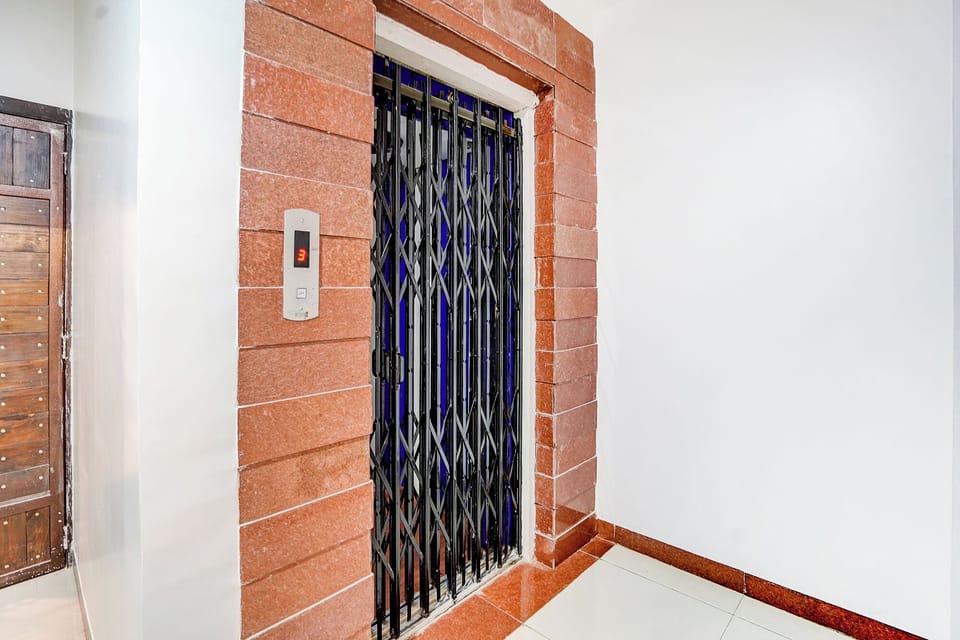Elevator